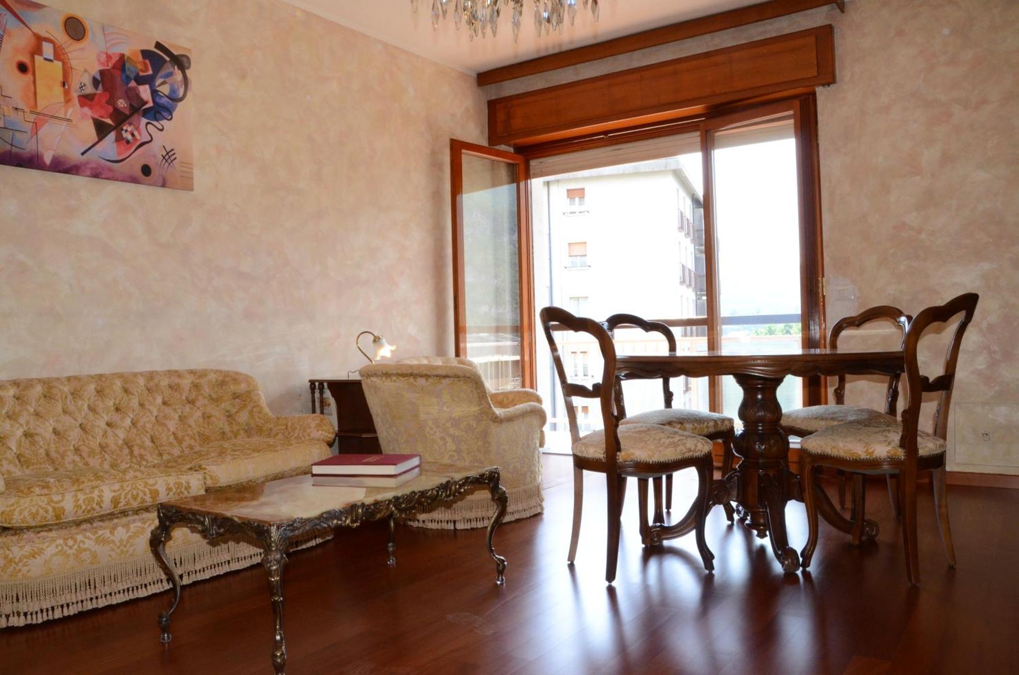Big Romantic Lake View & Terrace Apartment Lecco Ngoại thất bức ảnh
