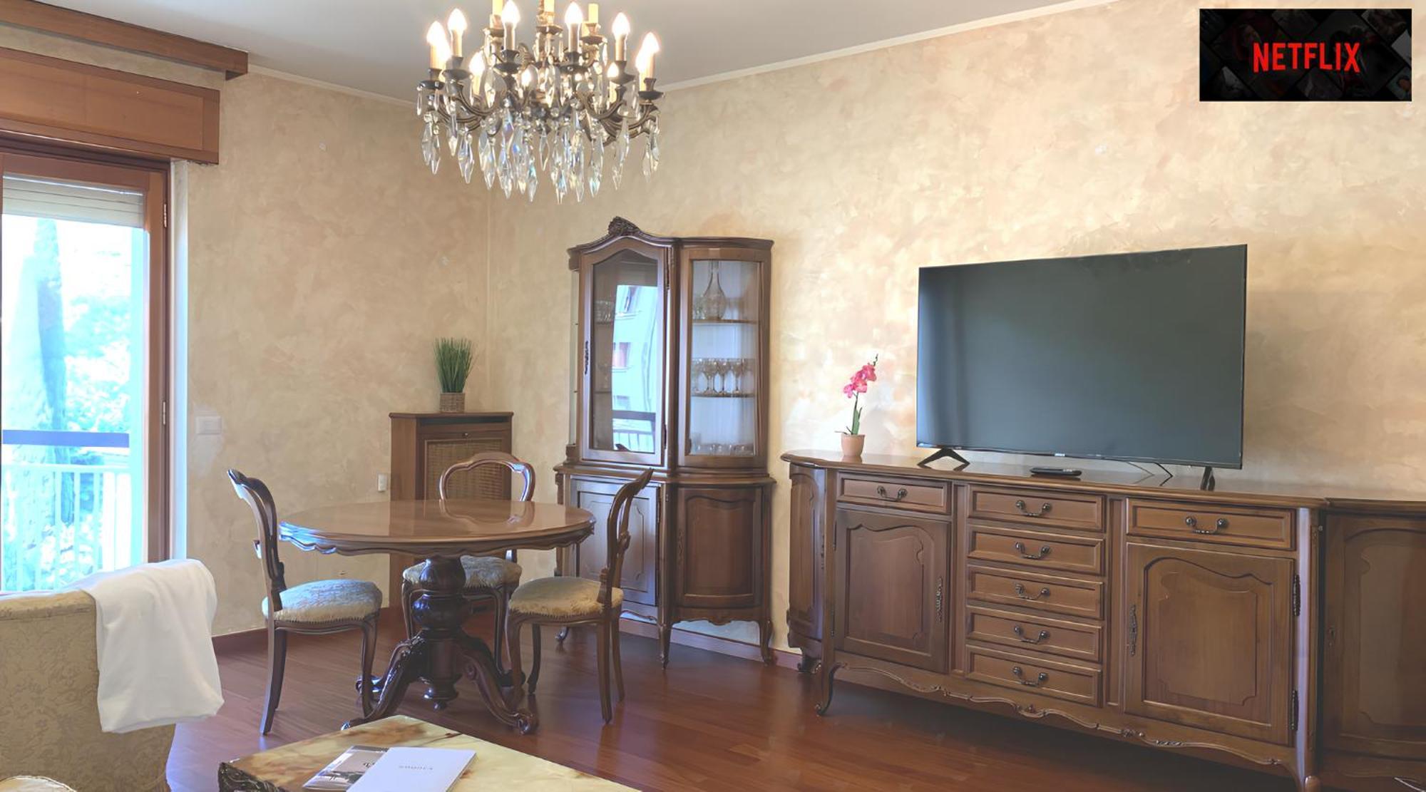 Big Romantic Lake View & Terrace Apartment Lecco Ngoại thất bức ảnh